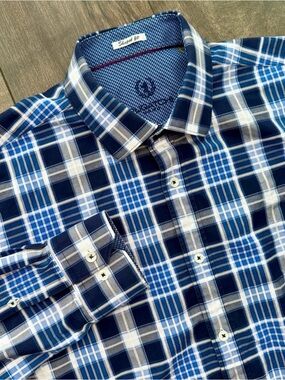 Bugatchi Uomo Men’s Shaped Fit - Large - Blue Plaid Button Down - 100% Cotton